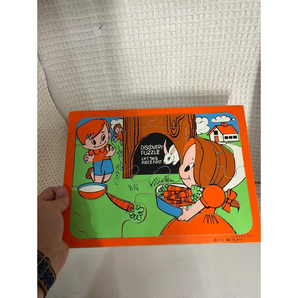 Vintage Kids Connor Toy Discovery Puzzle OS Orange 1976 No. 8470-3 Bunny Garden